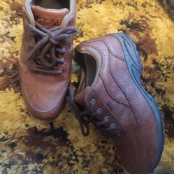 Cabela's Leather Shoes Size 9.5