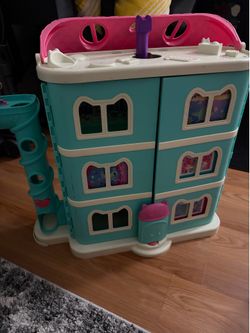 Gabby’s Dollhouse