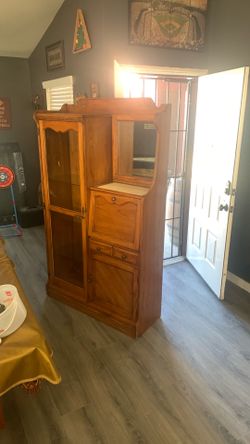 Liquor cabinet