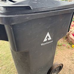 Trash can