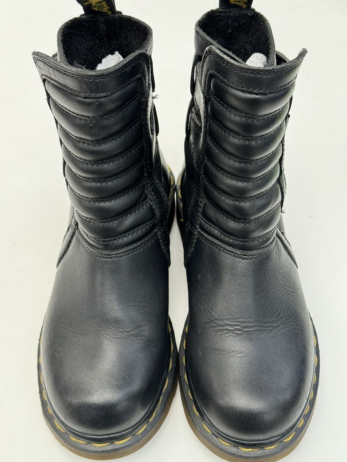 Vintage Rare Dr Martens Leather Boots 2A48  T Strap Women’s Size 3 