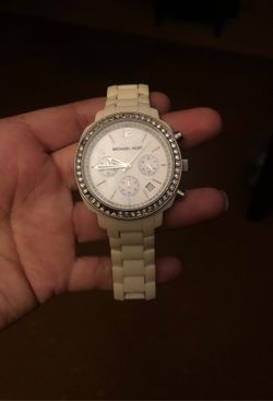 MK watch