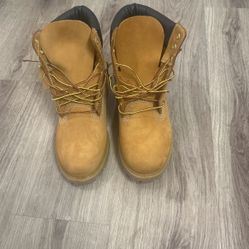 Men’s Sz 8 Timberlands 