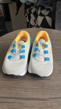 Kids shoes