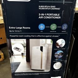 DeLonghi 3-in-1 Pinguino UV-Carelight Portable Air Conditioner 700 Square Feet 14000BTU