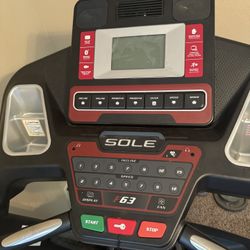 Sole 63 Treadmill Like New