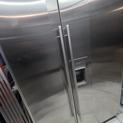 48" SUB ZERO BUILT IN STAINLESS STEEL REFRIGERATOR 