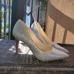 Women’s 9