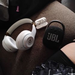 Beats /Airpods/Jbl