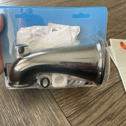 Oil Rubbed Bronze Finish Tub Spout