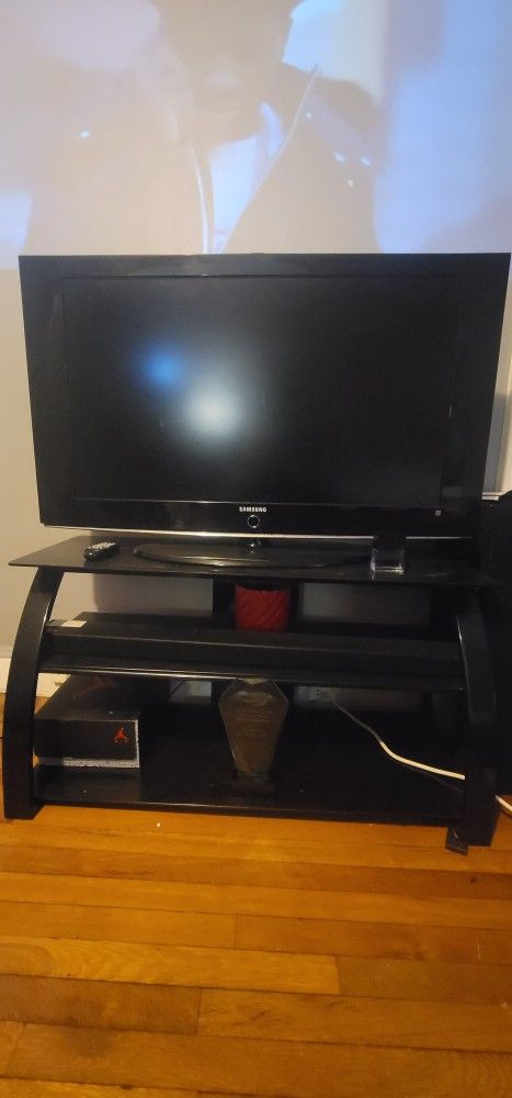 Samsung 40" Tv Not Smart
