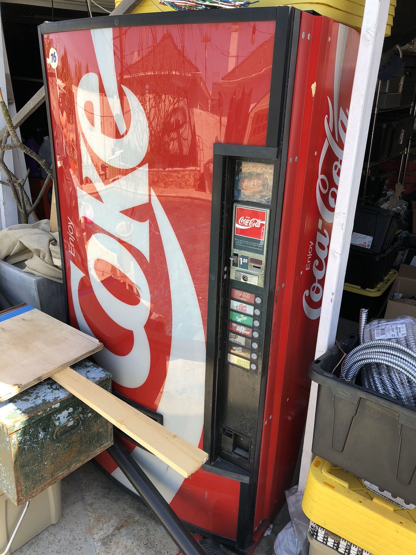 Vending machine