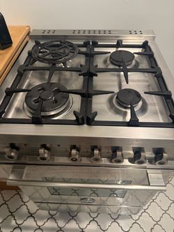 Bertazzoni 24” stove