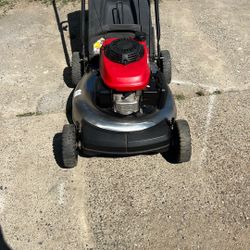 Lawnmower 