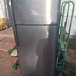 Frigidaire  (Fridge And Freezer)