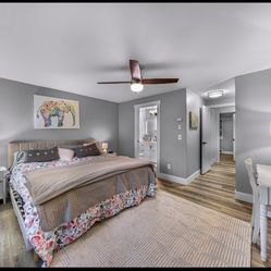 Free King Mattress, boxspring and headboard/footboard and frame