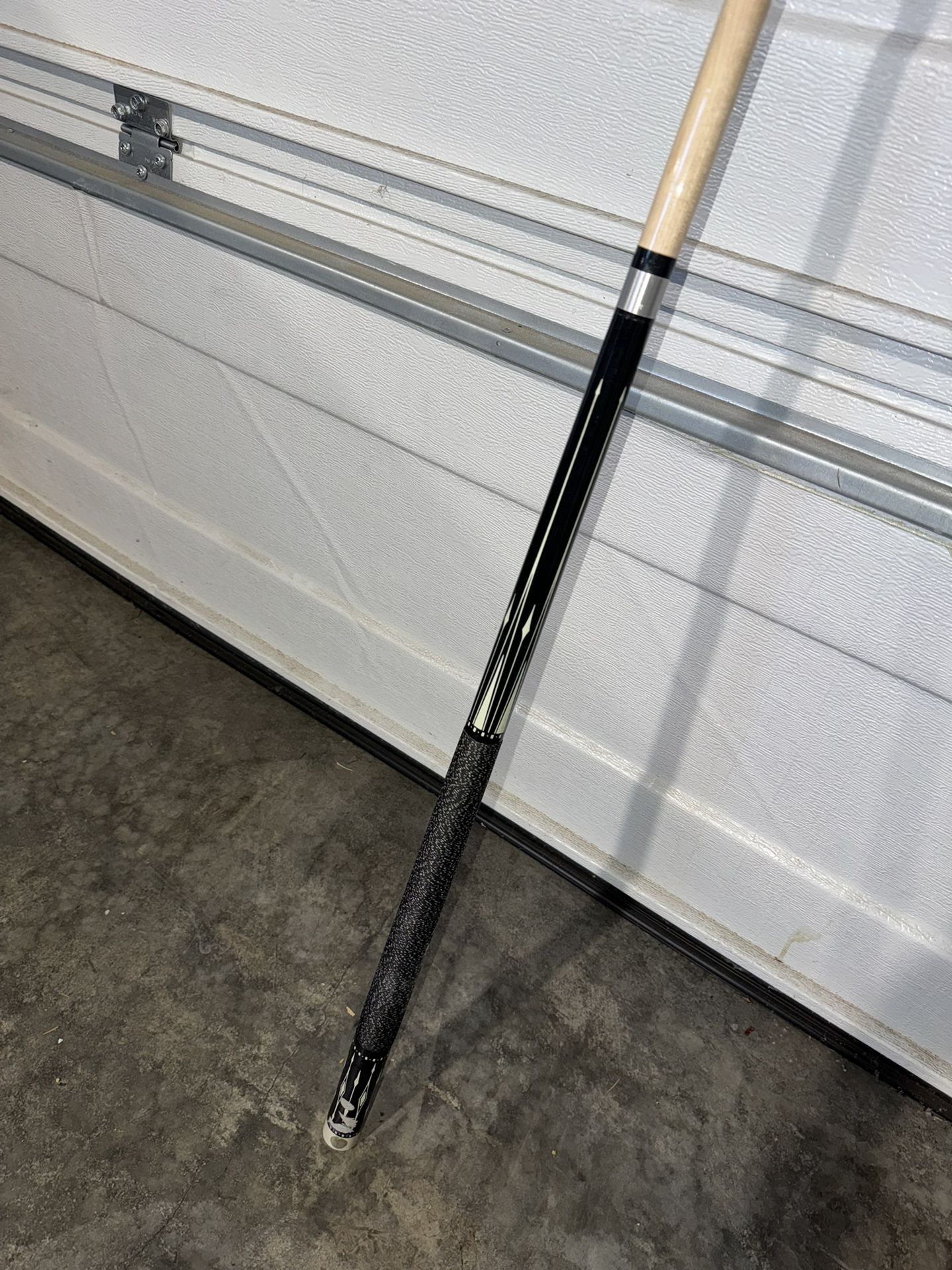pool cues