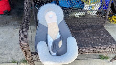 Baby inclined sleeper