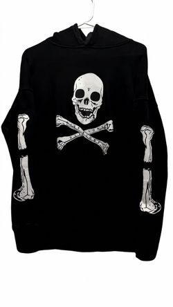 Vlone skull & bones