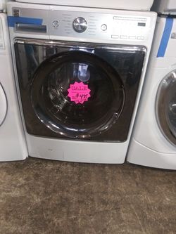 SALE !!! NEW scratch and dent Kenmore front load washer with 6 months warranty