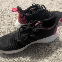 Adidas Tenis Shoes