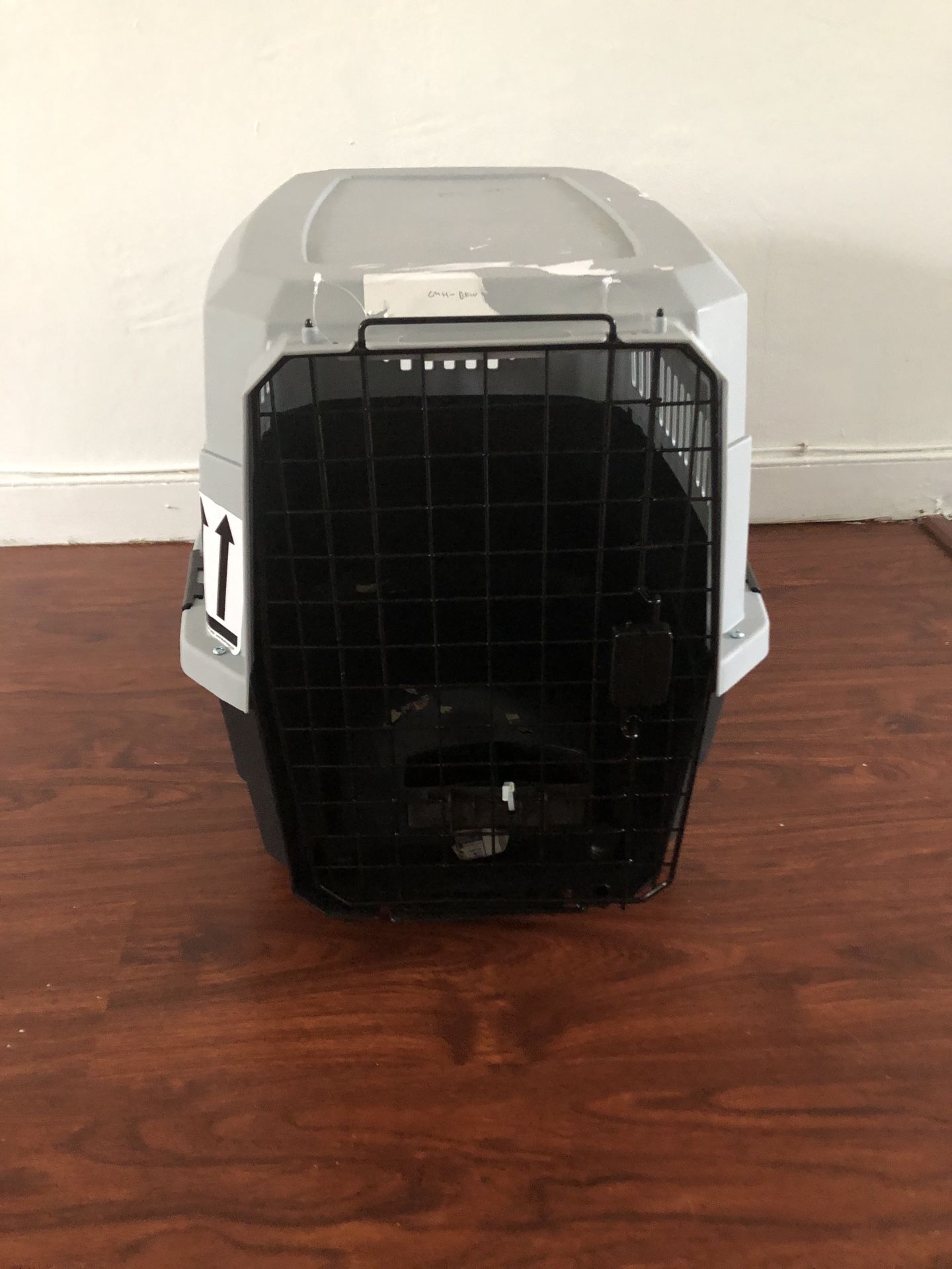 Pet kennel ( medium and big dogs)