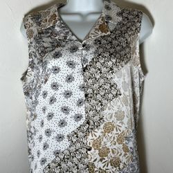 New Calvin Klein Top Medium. Tags