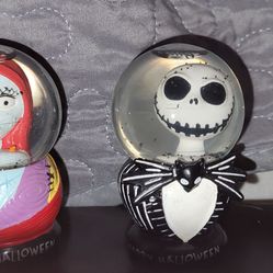 Nightmare Before Christmas Jack & Sally MINI Snow Water Globe