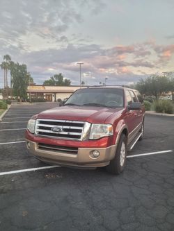 Ford Expedition EL XLT