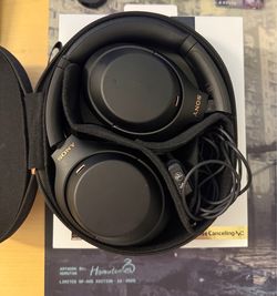 Sony WH-1000XM4