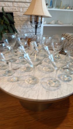 Decluttering Home Piece by Piece