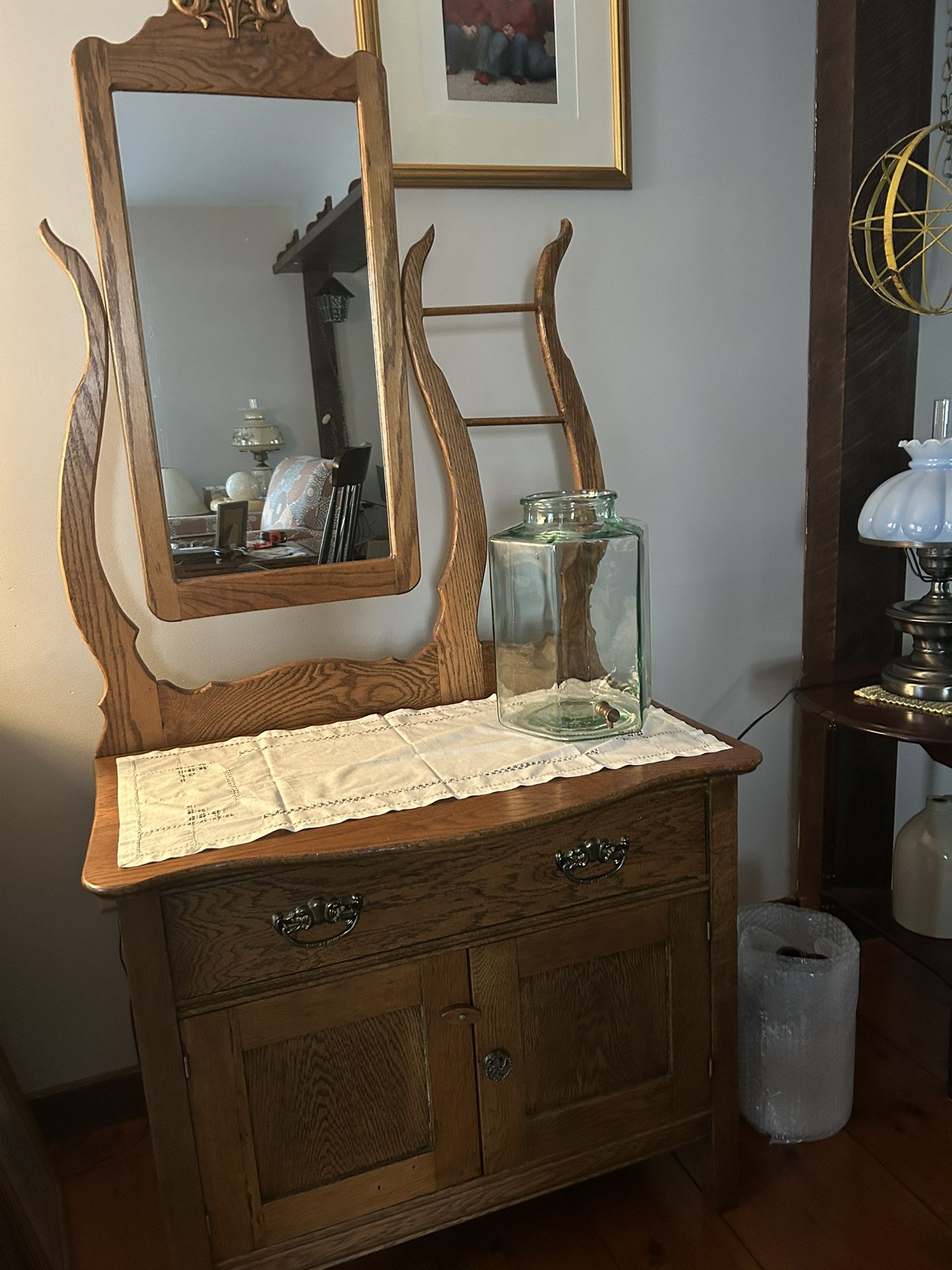 Vintage Wash Stand