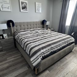 FREE!!!! King Size Bed Frame Only - It can be fixed