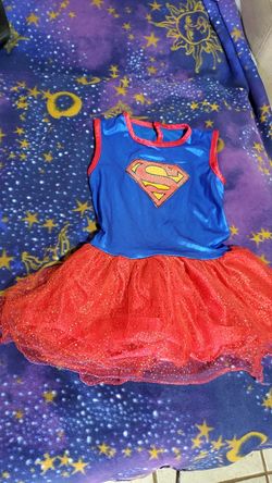 Super girl Halloween costume