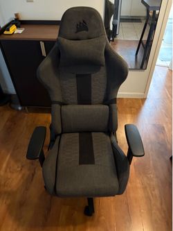 Corsair TC100 Relaxed Gaming Chair