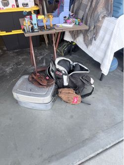 Right handed gloves and bag