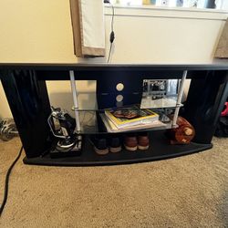 Tv Stand/Entertainment Center 