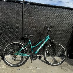 HUFFY Hybrid Bike