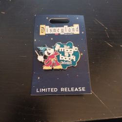 Disneyland The Magic Is Back