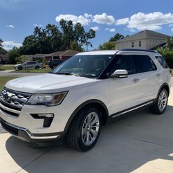 2019 Ford Explorer