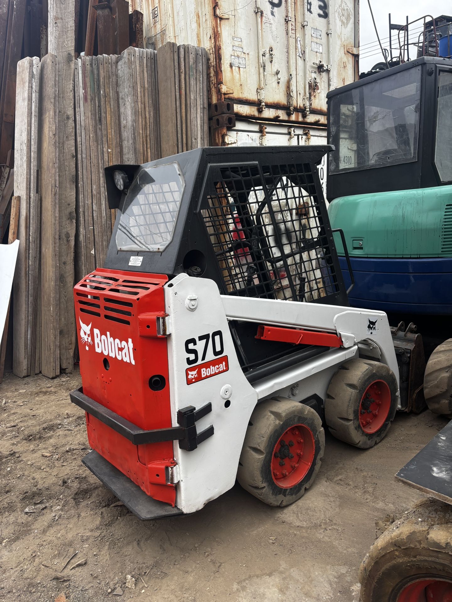 Bobcat S70 