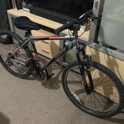 Mountain Bike Huffy 26”