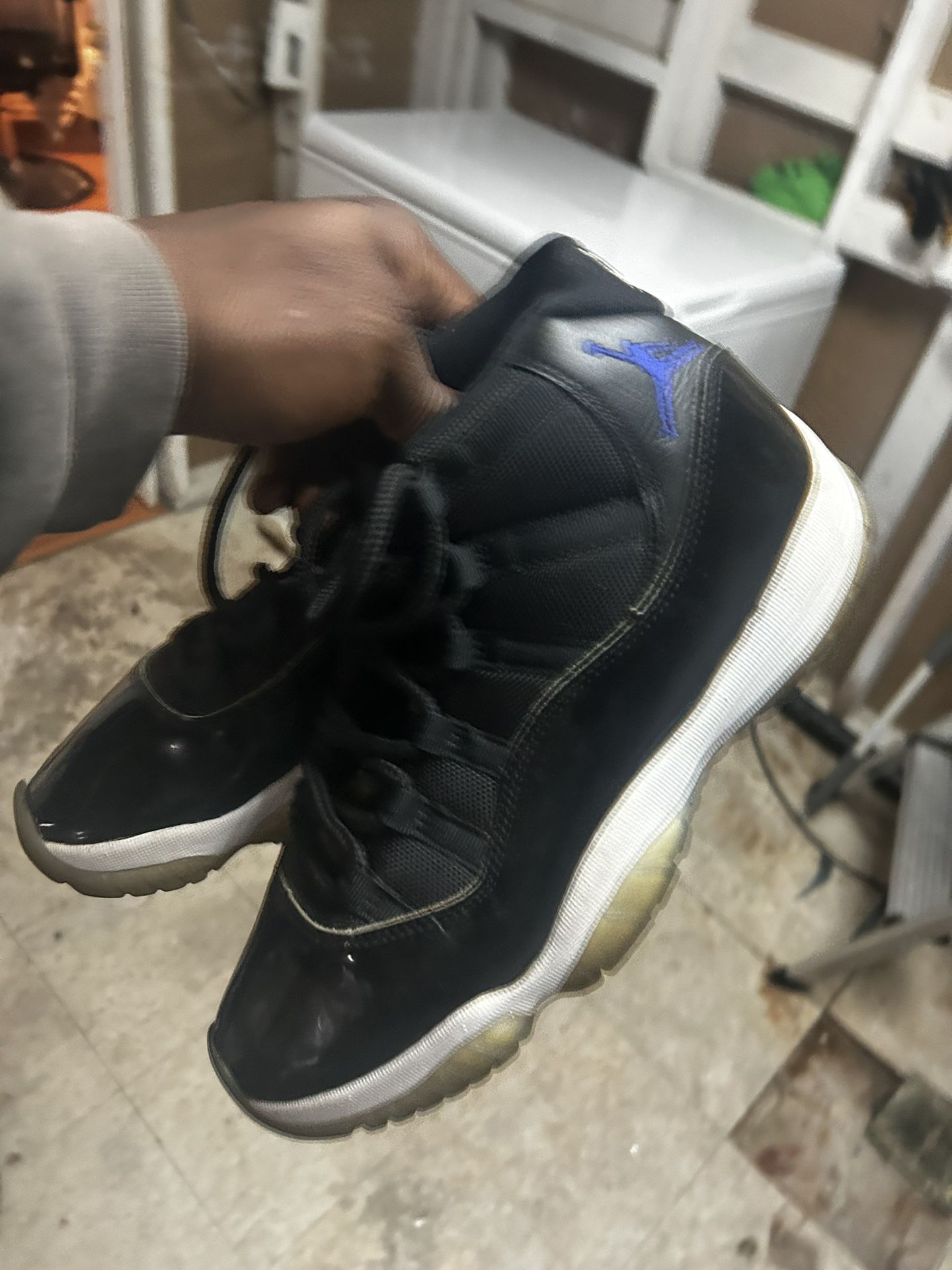 Air Jordan 11 Space Jam