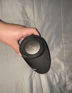 JBL Charge 4