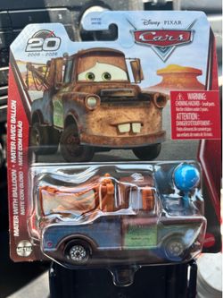 Mater with balloon