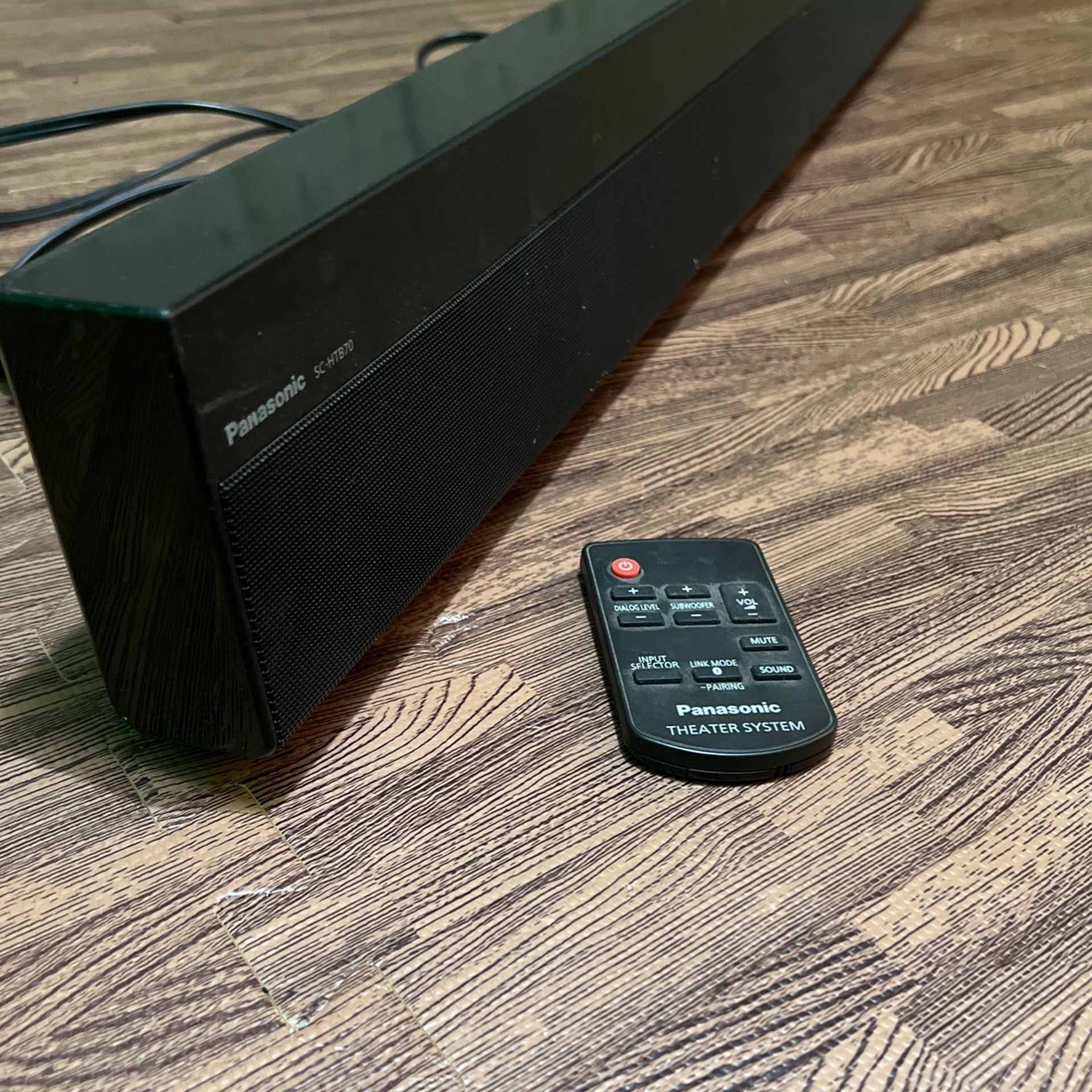 Panasonic SC-HT870 Home Theatre System Sound Bar With Bluetooth