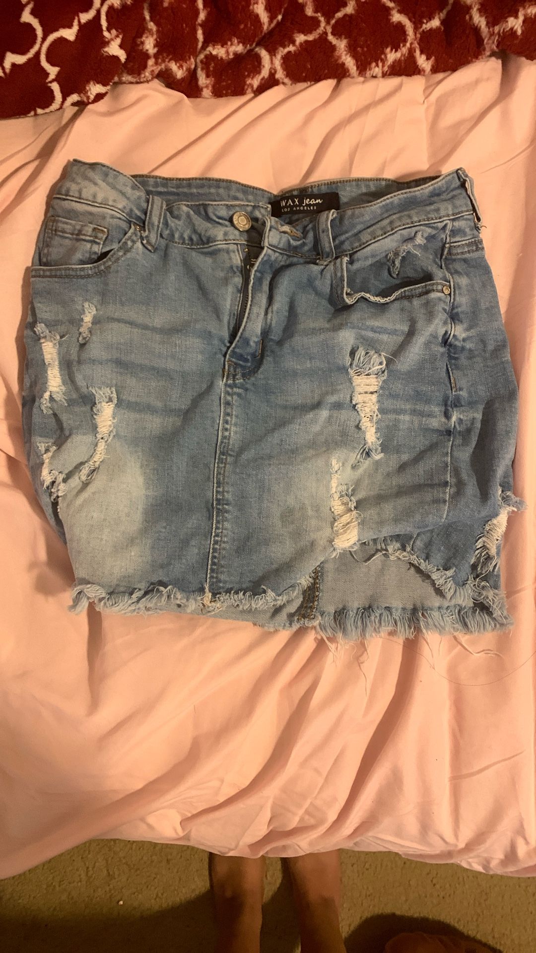 Light denim wax jeans, Y2K skirt
