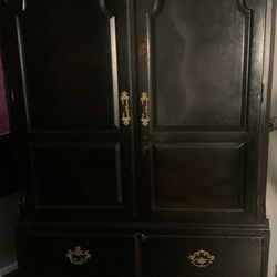 Dresser/chest 