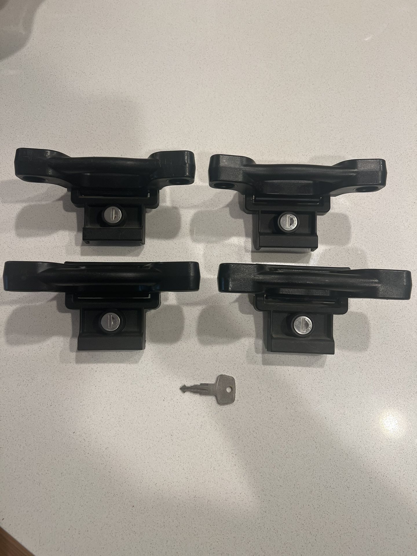 Ford OEM Boxlink Locking Truck Bed Cleats / Tie Down Anchors w Key (4 Ct)