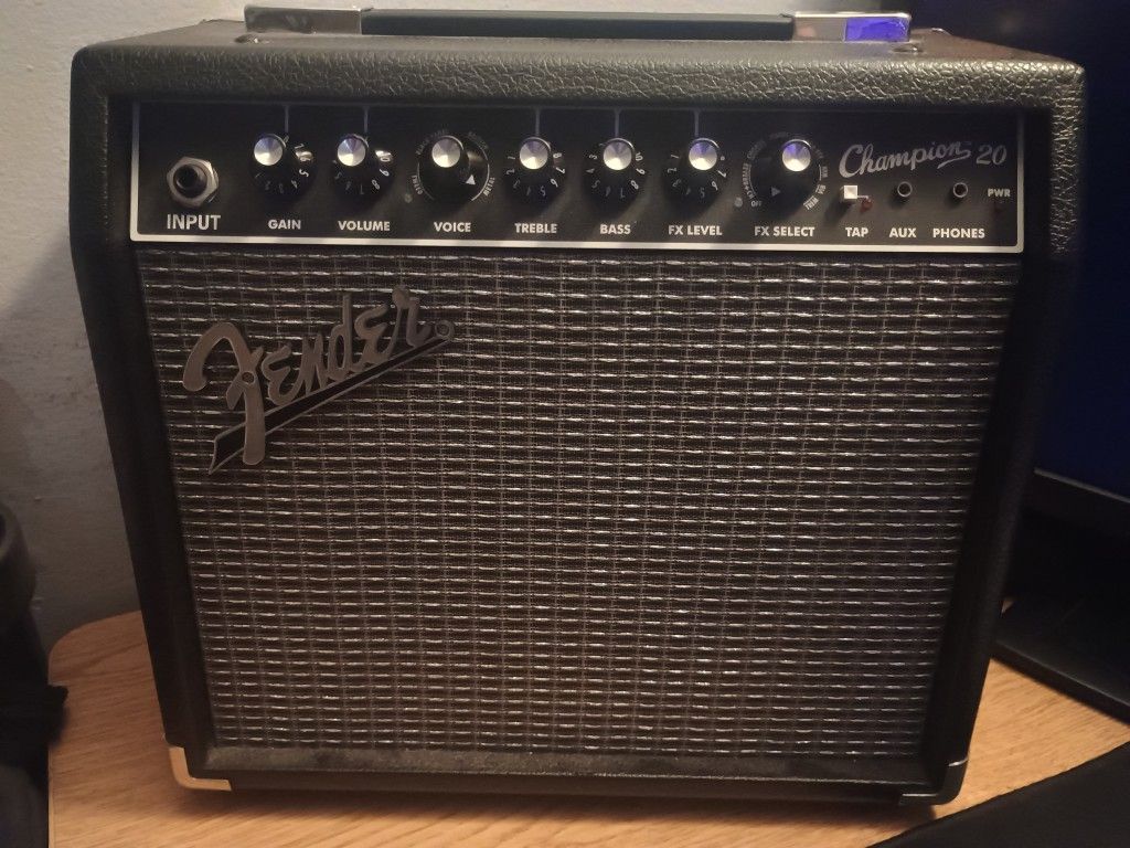 Guitar Amp Fender Champion 20